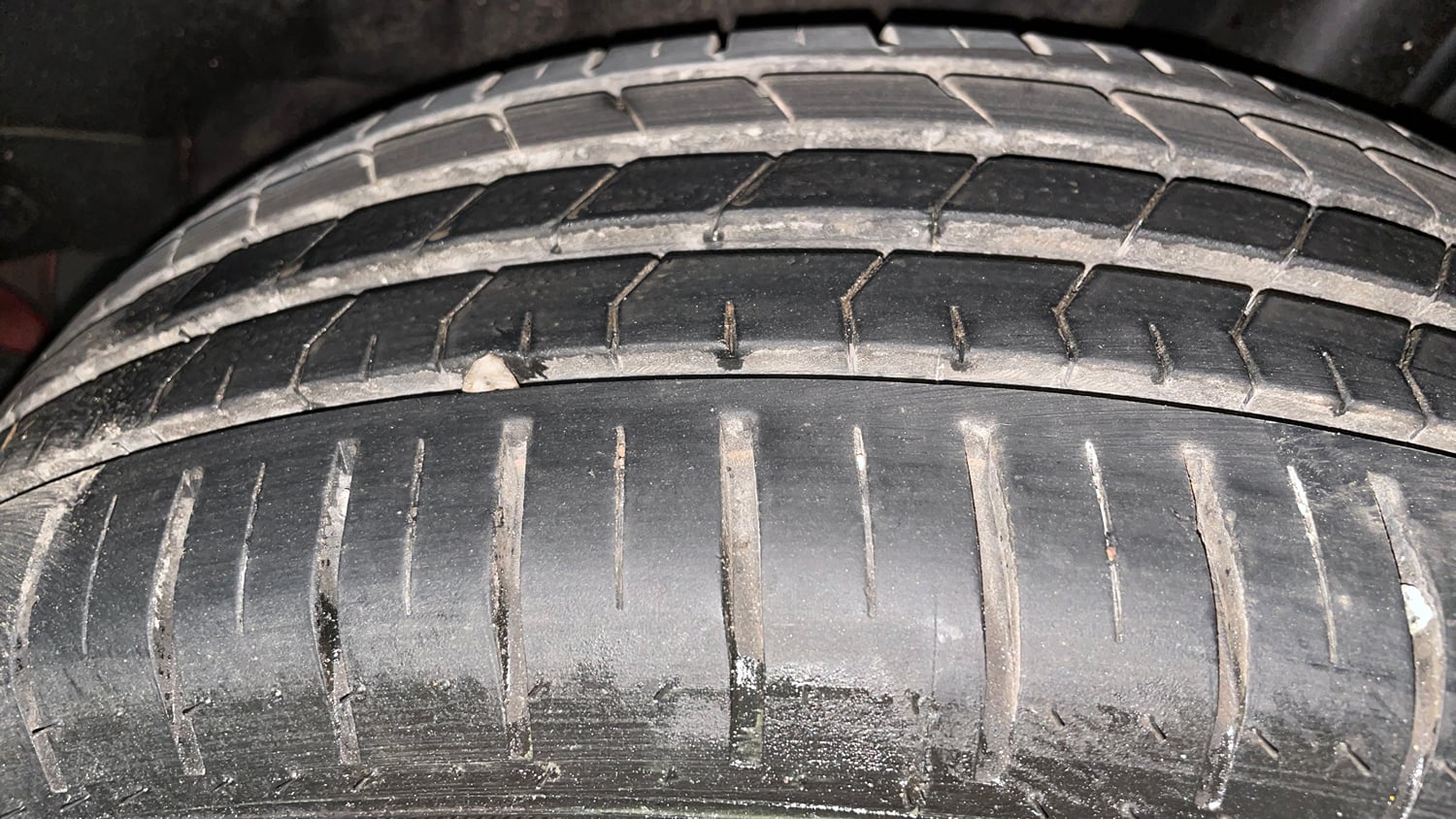 Used 2022 Maruti Suzuki Baleno Alpha MT Petrol Manual tyres LEFT REAR TYRE TREAD VIEW
