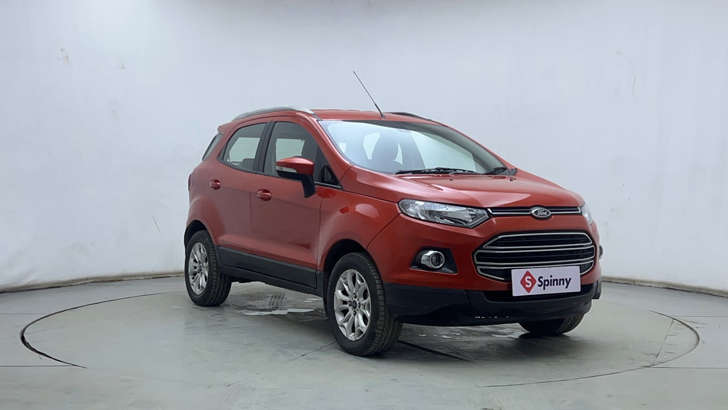 Used 2016 Ford EcoSport Titanium+ 1.5L TDCi Diesel Manual exterior RIGHT FRONT CORNER VIEW