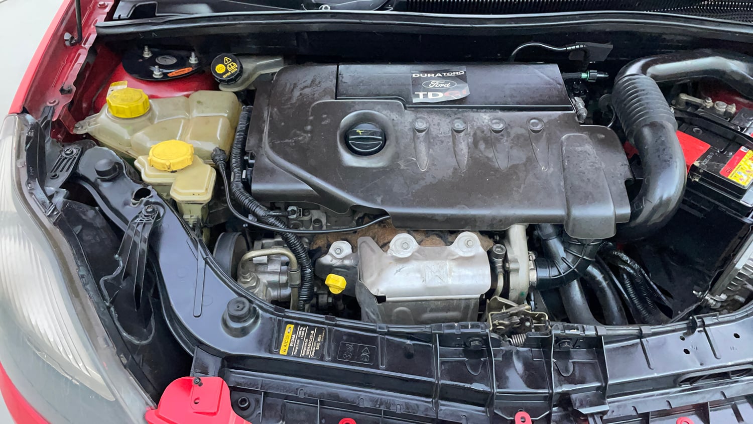 Used 2012 Ford Figo Duratorq Diesel EXI 1.4 Diesel Manual engine ENGINE RIGHT SIDE VIEW