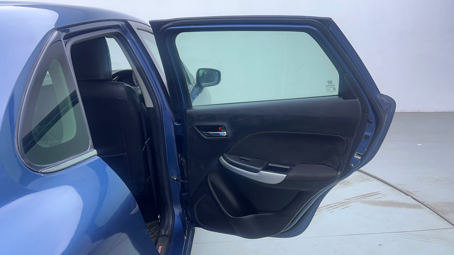 Used 2018 Maruti Suzuki Baleno Alpha 1.2 Petrol Manual interior RIGHT REAR DOOR OPEN VIEW