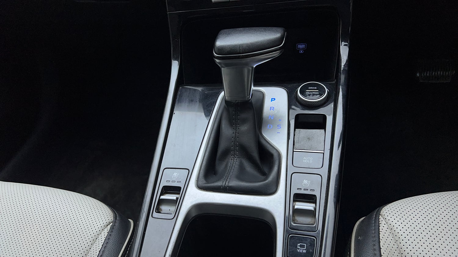 Used 2023 Hyundai Creta SX (O) 1.5 Petrol IVT Petrol Automatic top_features Ventilated seats