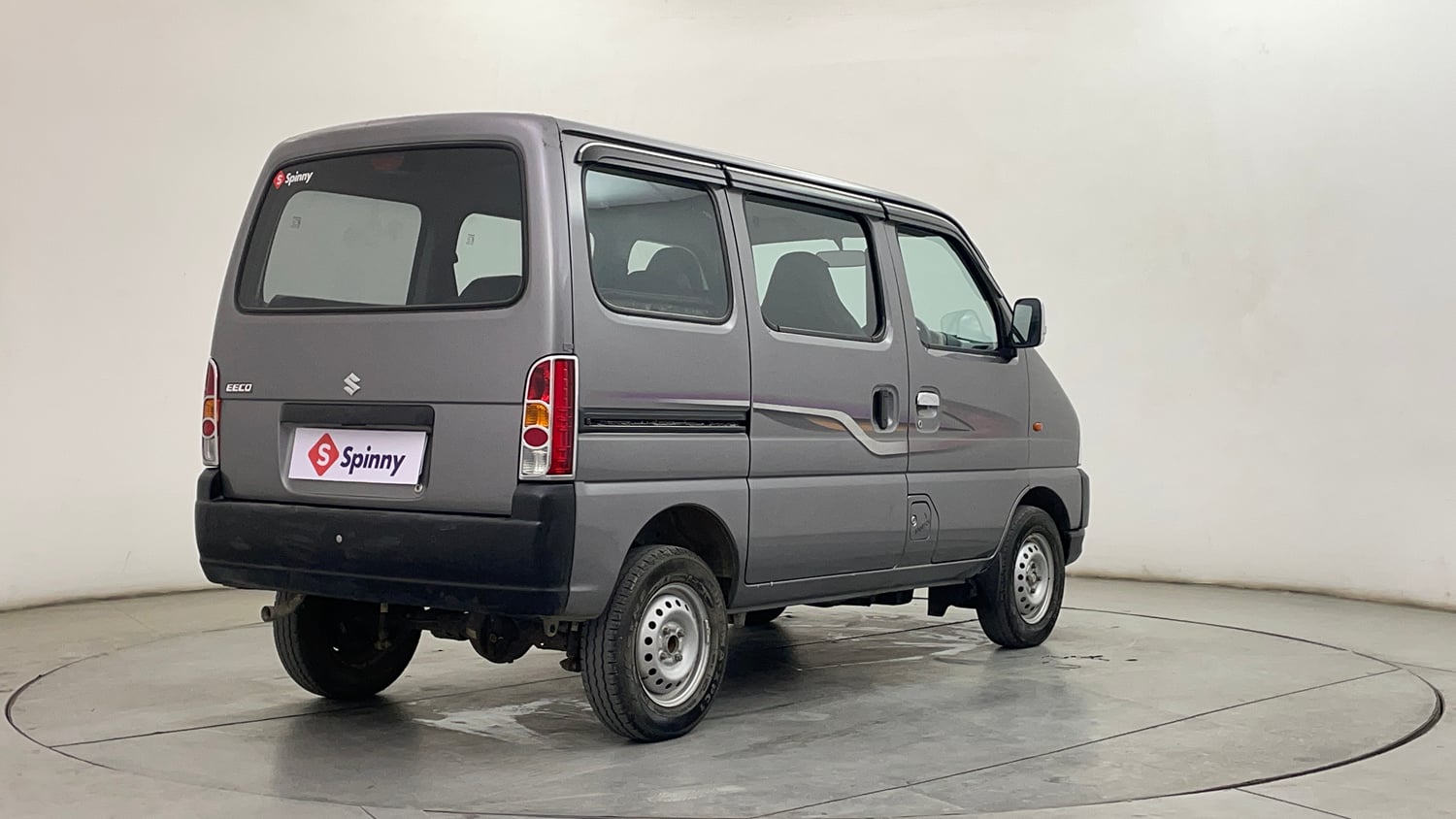 Used 2023 Maruti Suzuki Eeco 5 STR AC Petrol Manual exterior RIGHT REAR CORNER VIEW