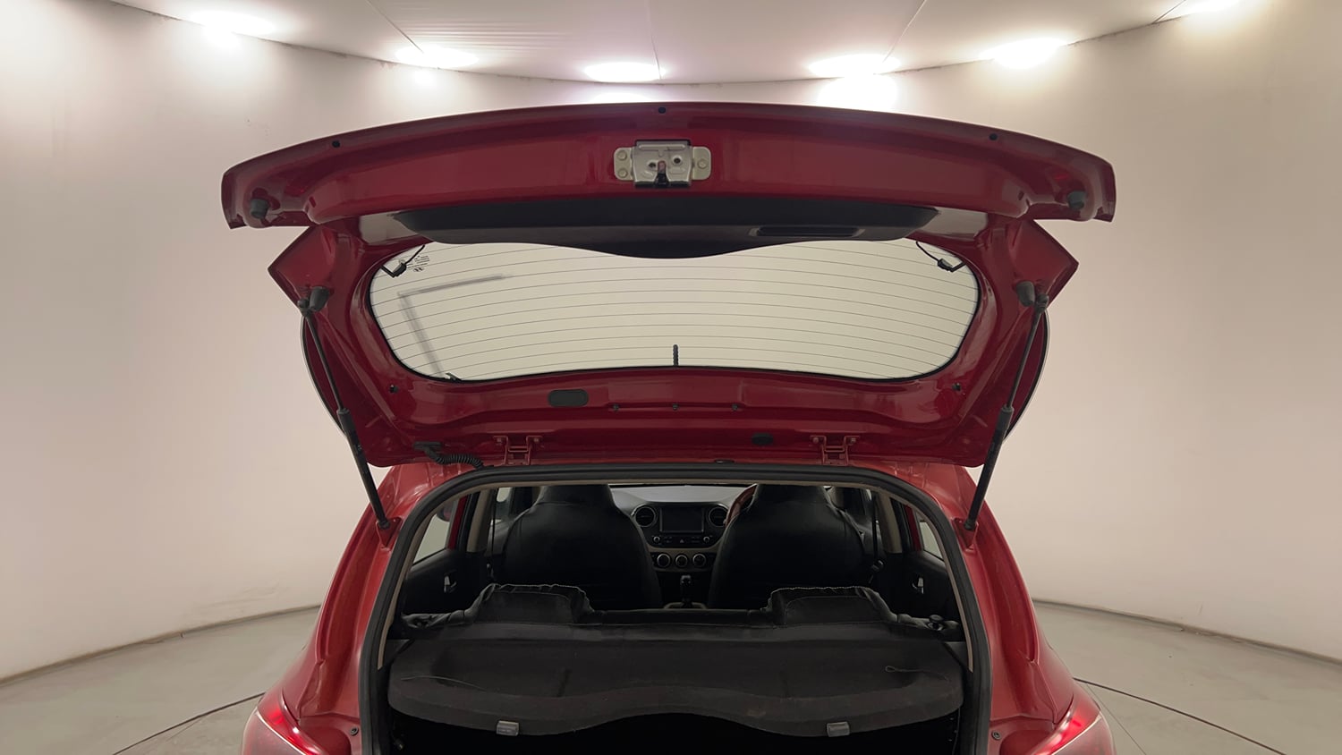 Used 2017 Hyundai Grand i10 Sportz (O) AT 1.2 Kappa VTVT Petrol Automatic interior DICKY DOOR OPEN VIEW