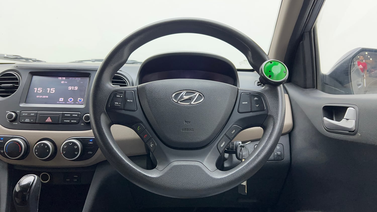 Used 2017 Hyundai Grand i10 Sportz (O) AT 1.2 Kappa VTVT Petrol Automatic interior STEERING VIEW
