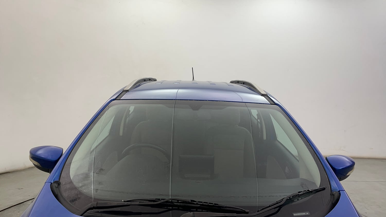Used 2019 Ford EcoSport Titanium 1.5L TDCi Diesel Manual exterior FRONT WINDSHIELD VIEW