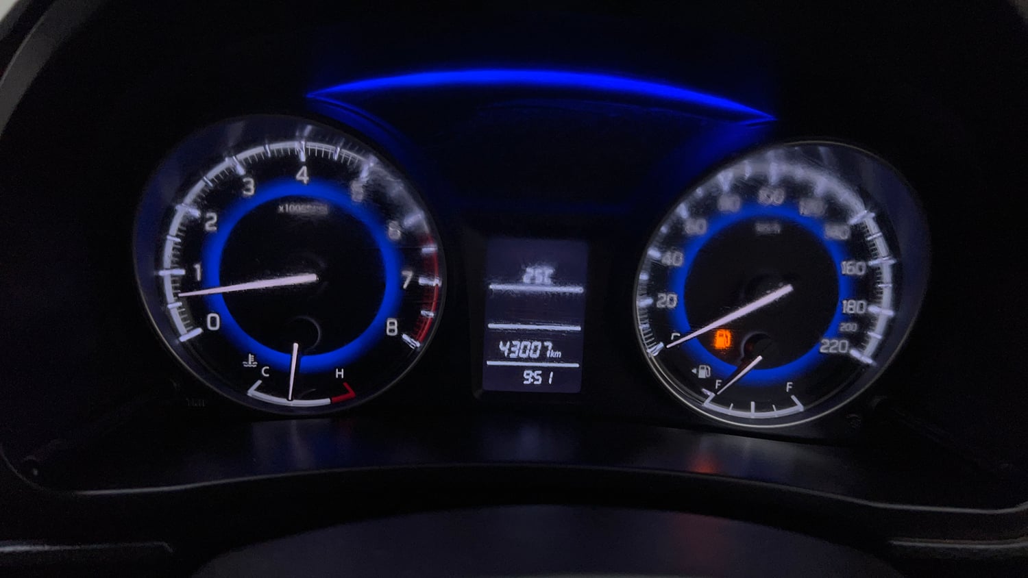 Used 2018 Maruti Suzuki Baleno Delta 1.2 Petrol Manual interior CLUSTERMETER VIEW