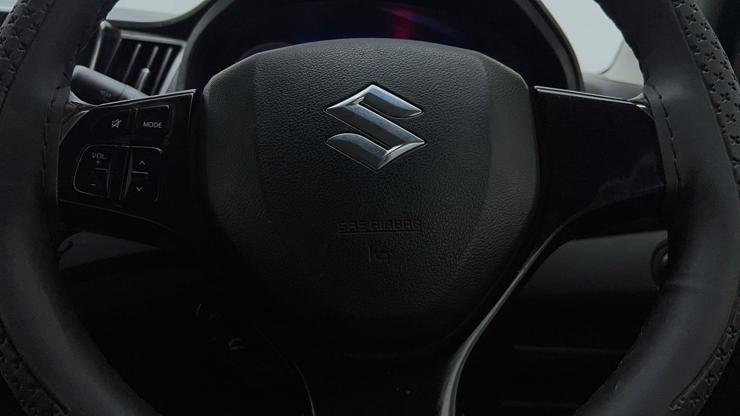 Used 2019 Maruti Suzuki Baleno Zeta Petrol Manual top_features Airbags