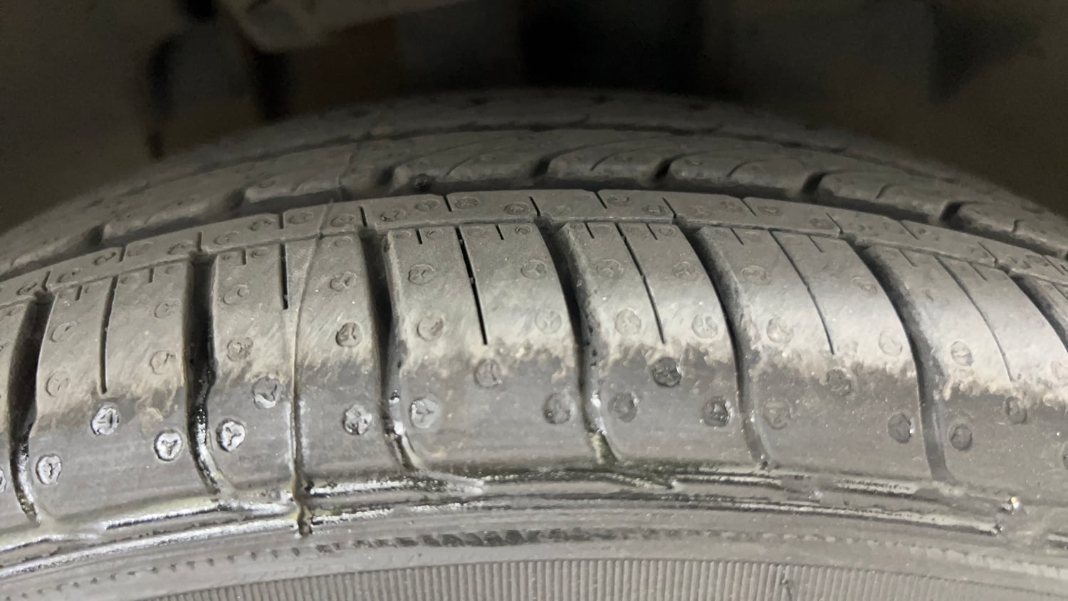 Used 2020 Tata Tiago XZ Plus Petrol Manual tyres RIGHT FRONT TYRE TREAD VIEW