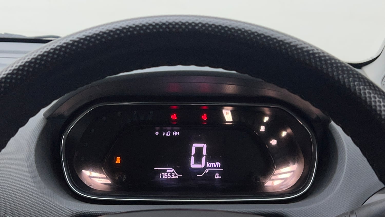 Used 2025 Tata Tiago XE CNG Cng Manual interior CLUSTERMETER VIEW