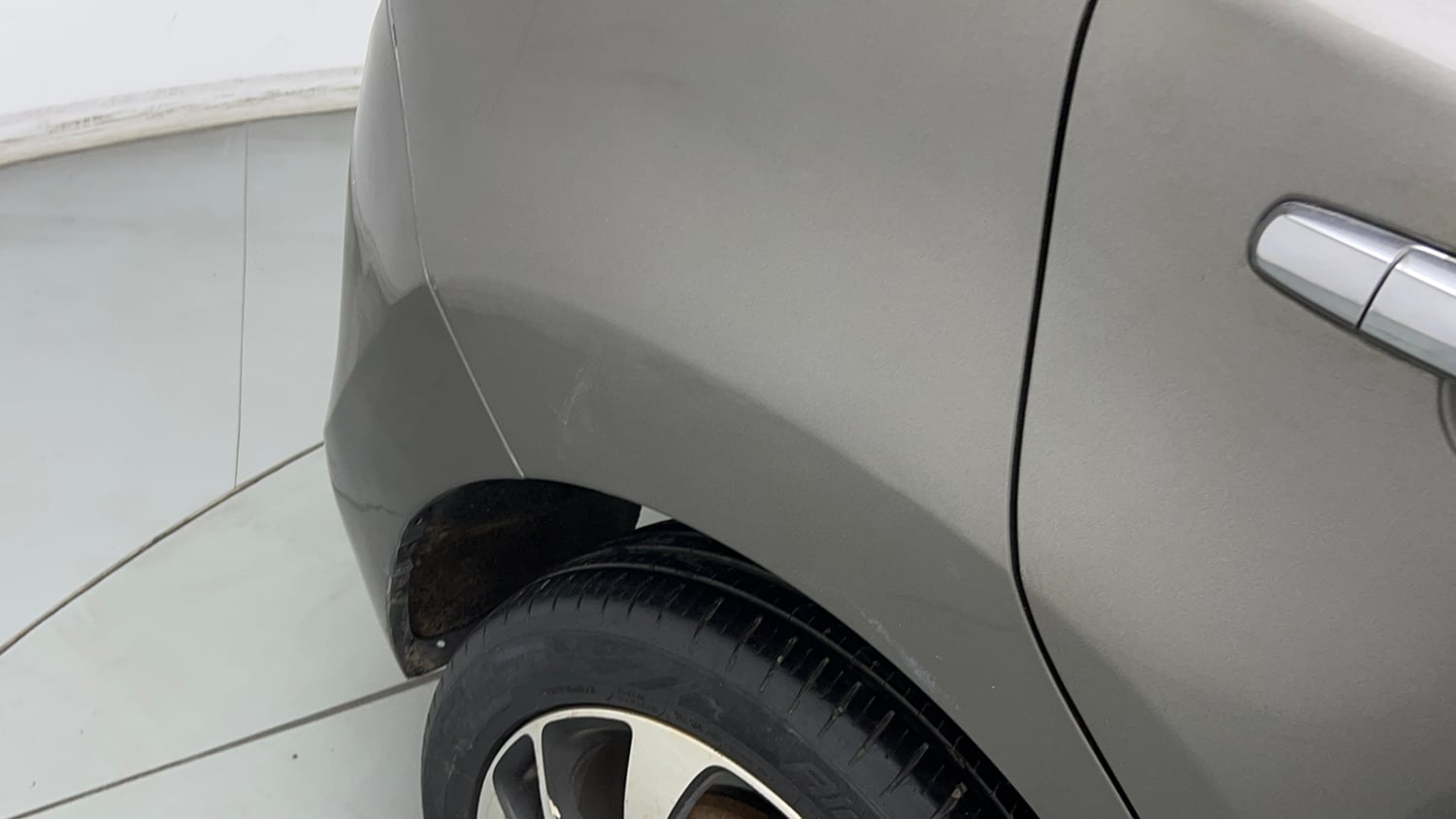 Used 2019 Maruti Suzuki Baleno Zeta Petrol Manual dents MINOR SCRATCH