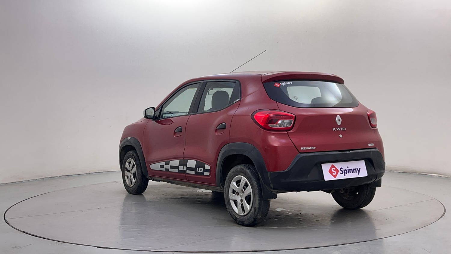 Used 2017 Renault Kwid 1.0 RXT AMT Opt Petrol Automatic exterior LEFT REAR CORNER VIEW