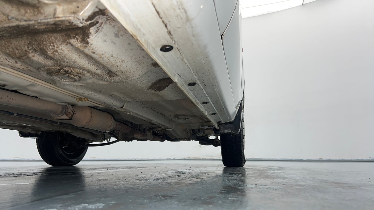 Used 2018 Maruti Suzuki Alto 800 LXi (O) Petrol Manual extra REAR RIGHT UNDERBODY VIEW