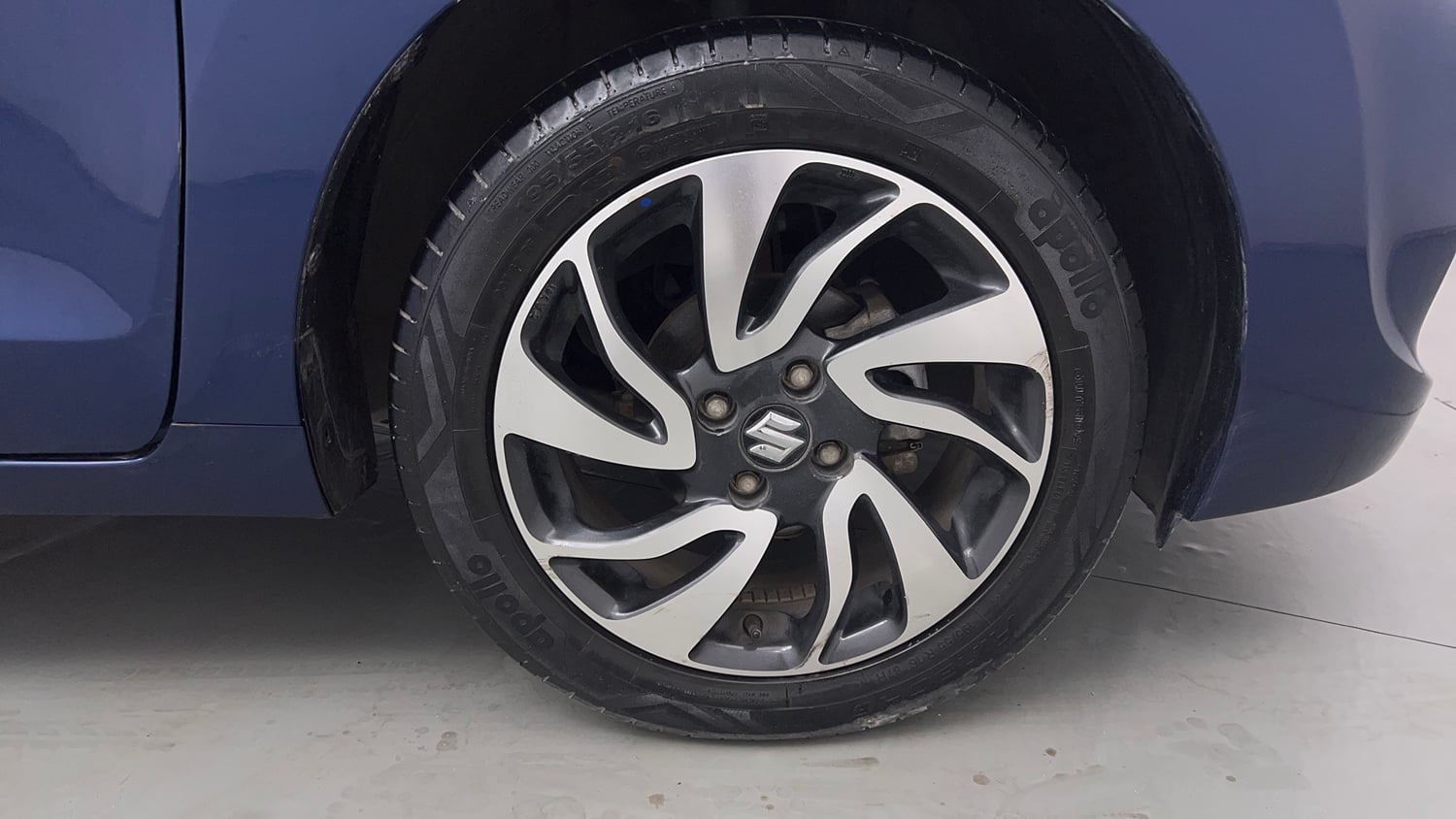 Used 2019 Maruti Suzuki Baleno Zeta Automatic Petrol Automatic tyres RIGHT FRONT TYRE RIM VIEW