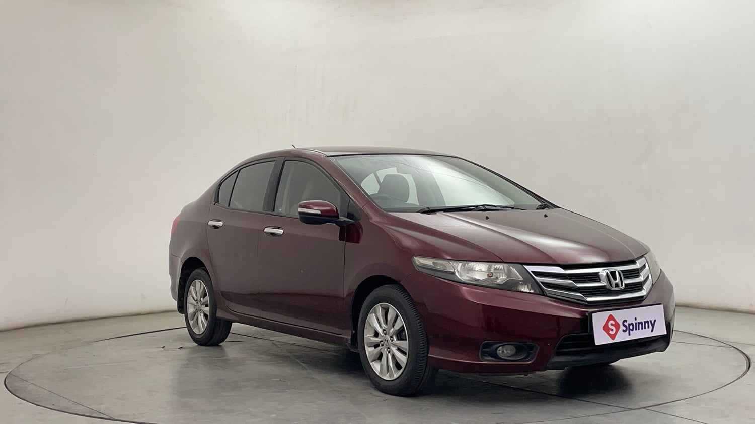 Used 2012 Honda City 1.5 V AT Petrol Automatic exterior RIGHT FRONT CORNER VIEW