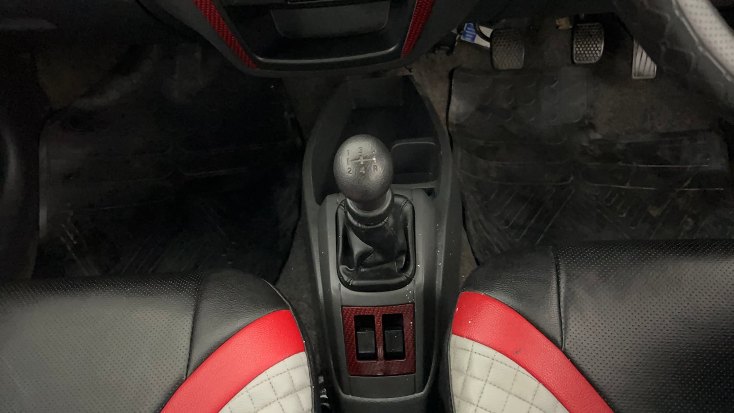 Used 2018 Maruti Suzuki Alto 800 LXi (O) Petrol Manual interior GEAR  KNOB VIEW