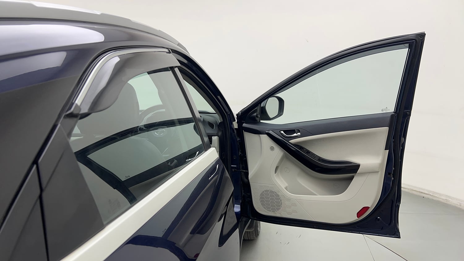 Used 2022 Tata Nexon XZA Plus (HS) Petrol Automatic interior RIGHT FRONT DOOR OPEN VIEW