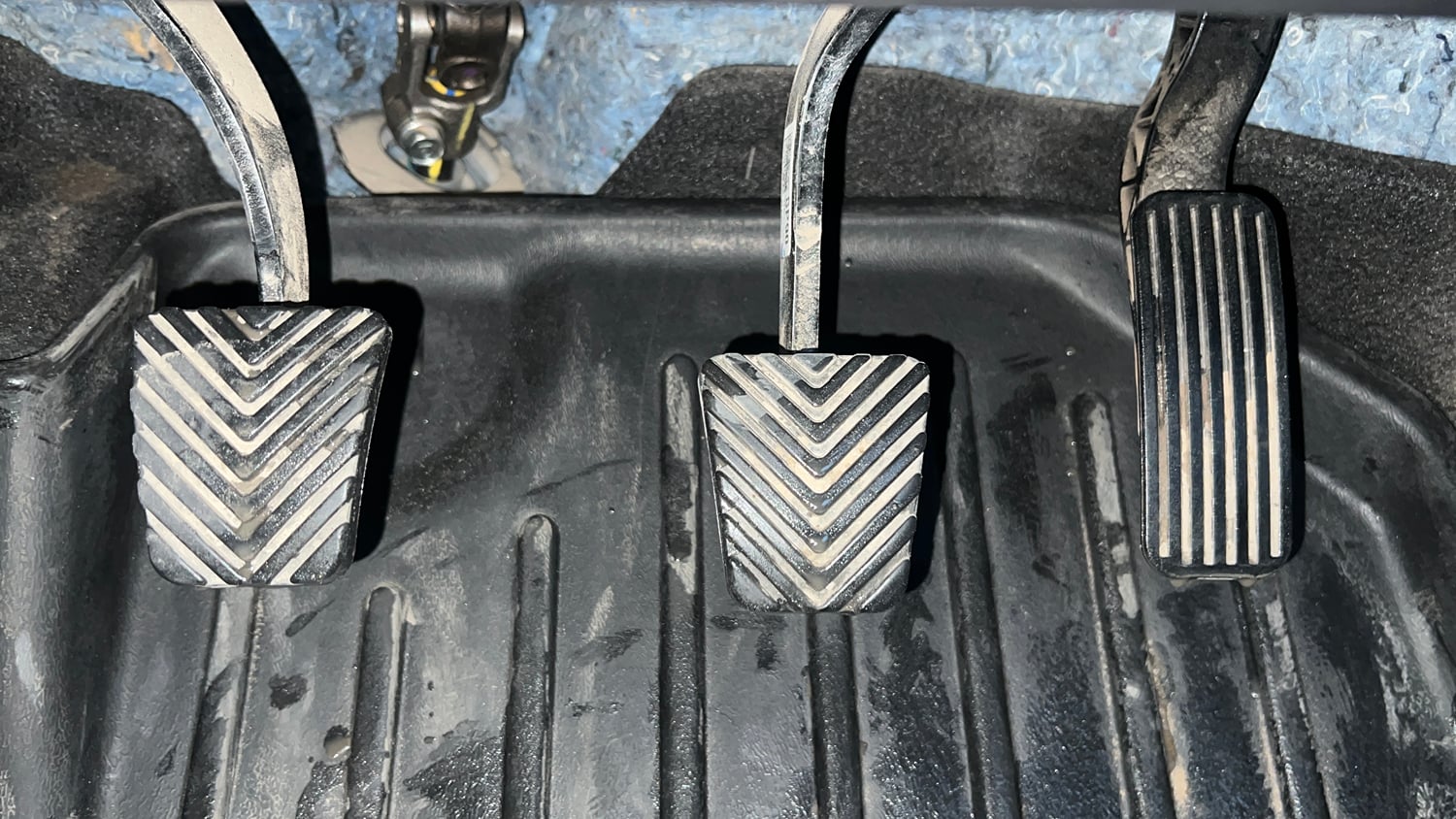 Used 2025 Hyundai Verna SX 1.5 Petrol MT Petrol Manual interior PEDALS VIEW
