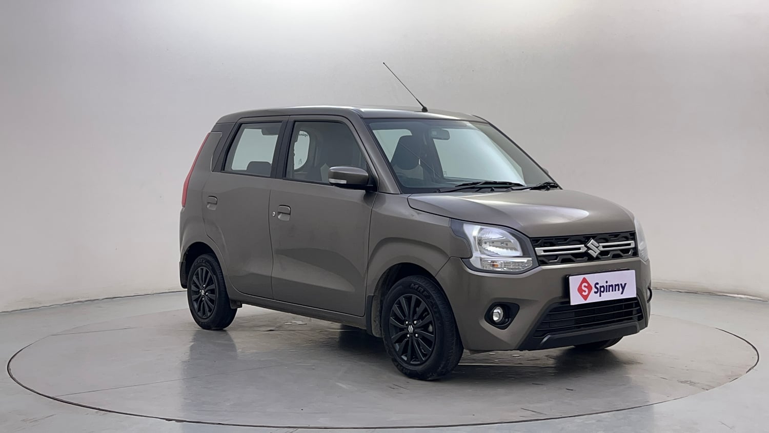 Used 2024 Maruti Suzuki Wagon R ZXI Plus 1.2 AGS Petrol Automatic exterior RIGHT FRONT CORNER VIEW