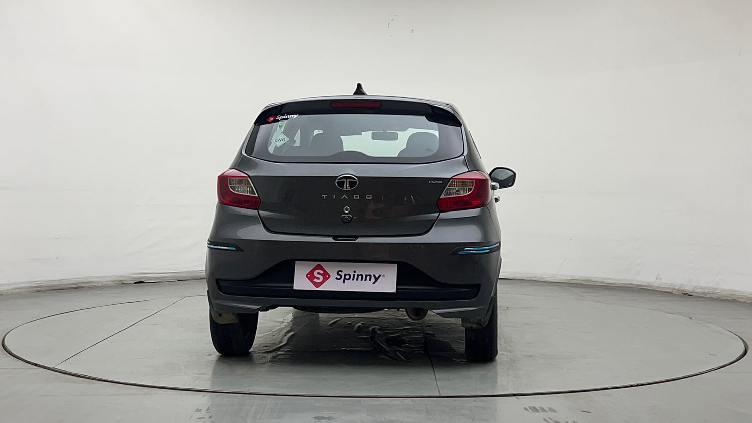 Used 2025 Tata Tiago XE CNG Cng Manual exterior BACK VIEW