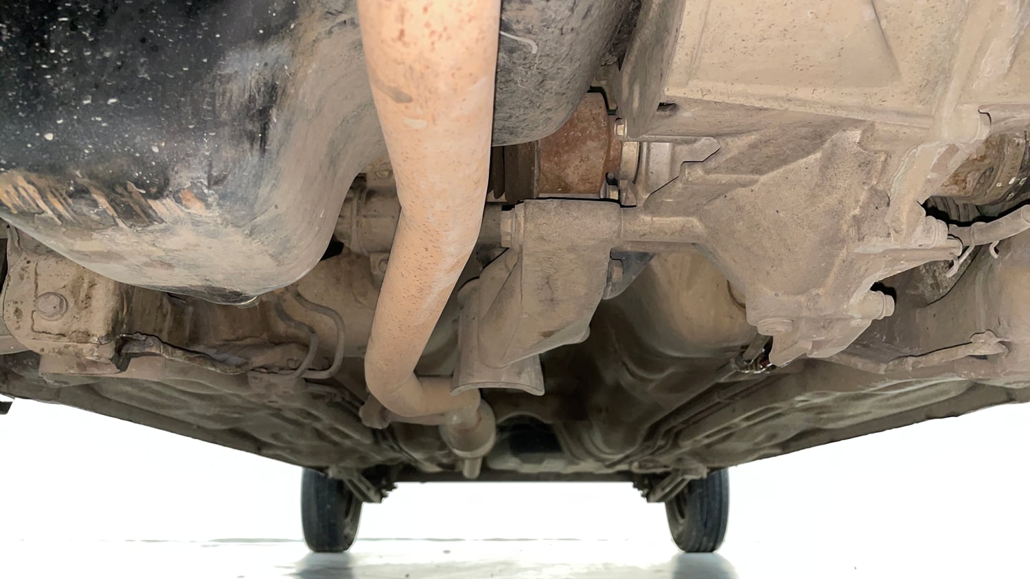 Used 2021 Maruti Suzuki Alto 800 LXi (O) Petrol Manual extra FRONT LEFT UNDERBODY VIEW