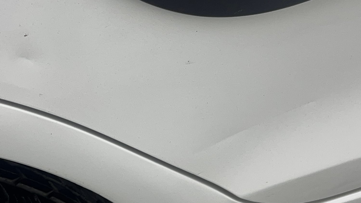 Used 2016 Maruti Suzuki Swift Lxi (O) Petrol Manual dents MINOR DENT