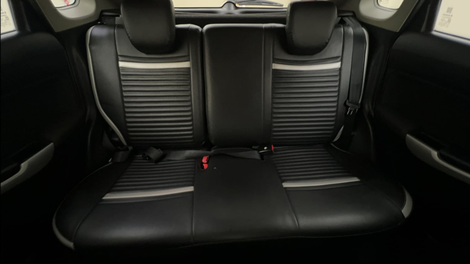 Used 2018 Maruti Suzuki Baleno Delta 1.2 Petrol Manual interior REAR SEAT CONDITION VIEW