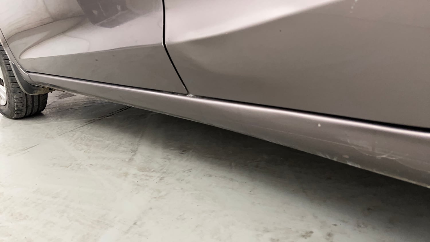 Used 2015 Honda Brio S MT Petrol Manual dents MINOR SCRATCH