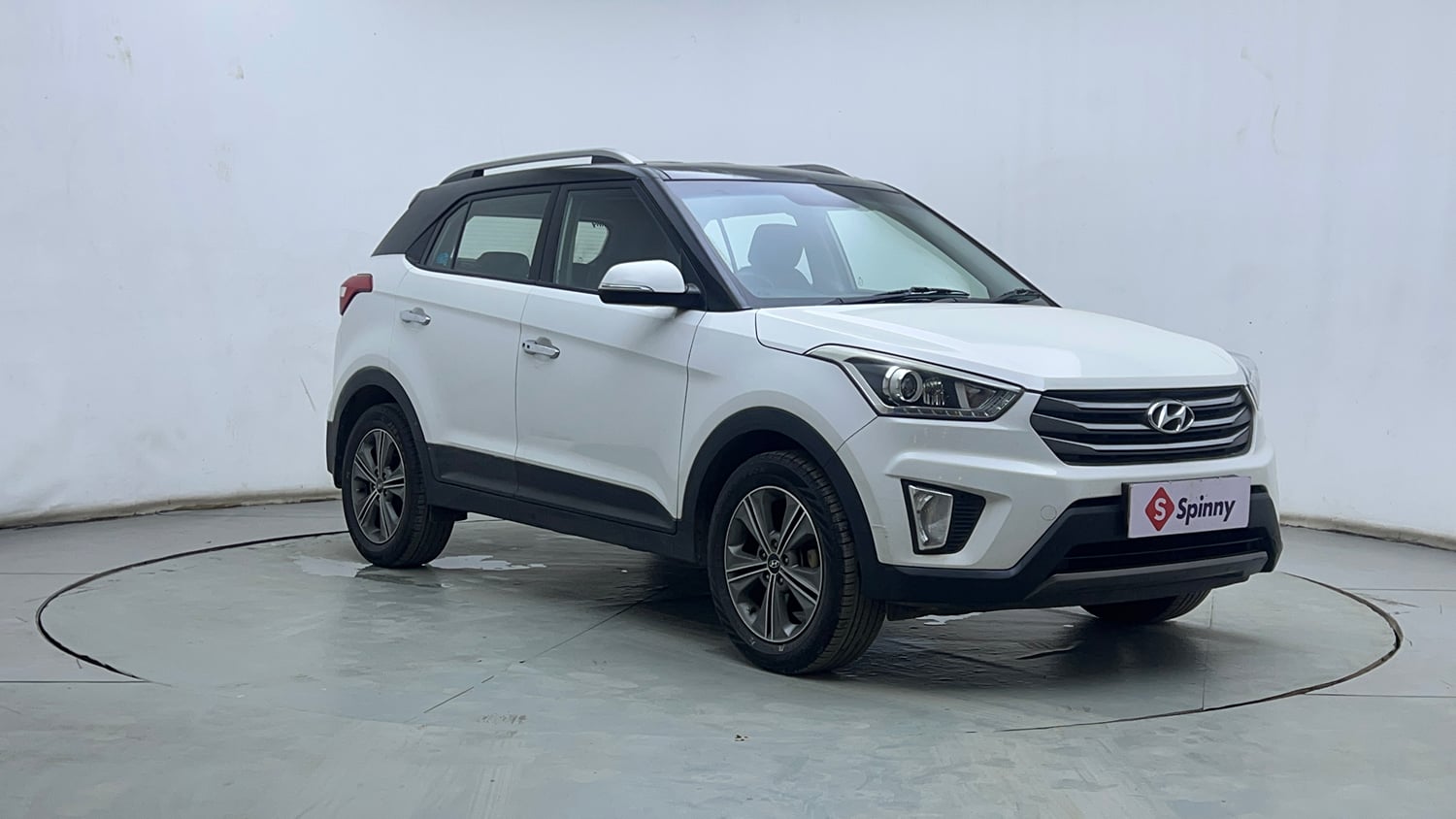 Used 2017 Hyundai Creta 1.6 SX Plus Petrol Special Edition Petrol Manual exterior RIGHT FRONT CORNER VIEW