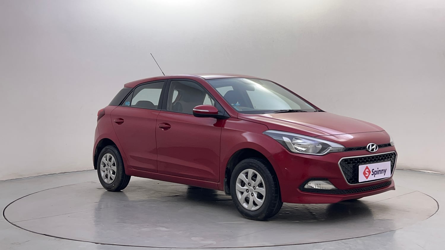 Used 2017 Hyundai Elite i20 Sportz 1.2 Petrol Manual exterior RIGHT FRONT CORNER VIEW