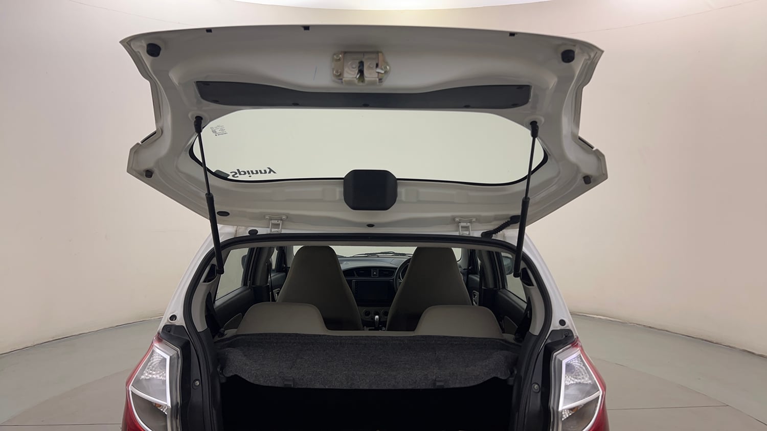 Used 2019 Maruti Suzuki Alto K10 VXi AMT Petrol Automatic interior DICKY DOOR OPEN VIEW