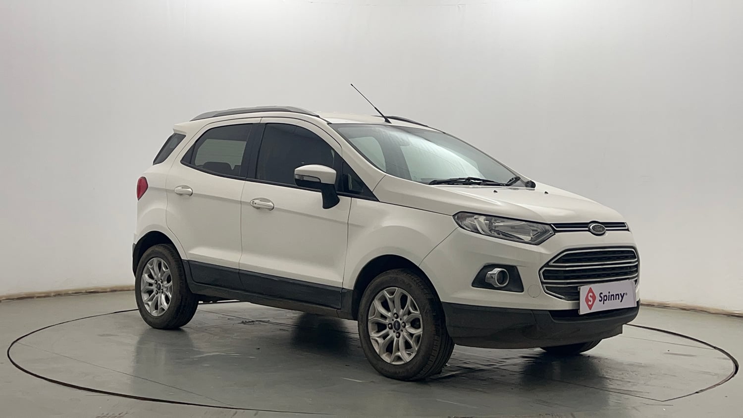 Used 2015 Ford EcoSport Titanium 1.0 Ecoboost (Opt) Petrol Manual exterior RIGHT FRONT CORNER VIEW