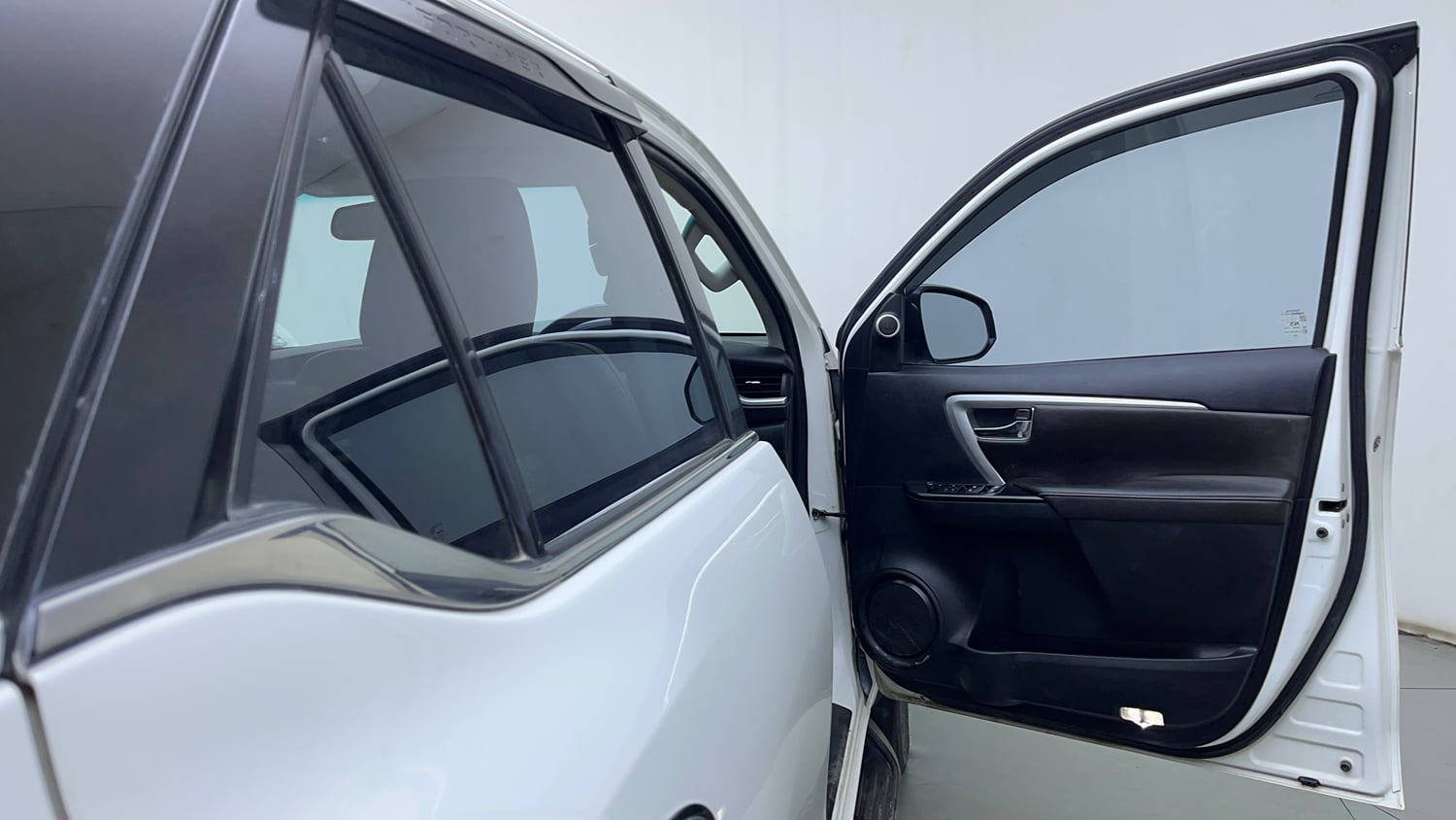 Used 2019 Toyota Fortuner 2.8 4x2 MT Diesel Manual interior RIGHT FRONT DOOR OPEN VIEW