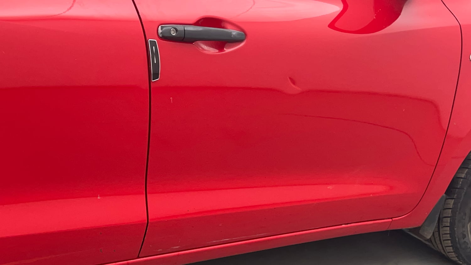Used 2021 Maruti Suzuki Swift LXi Petrol Manual dents MINOR DENT