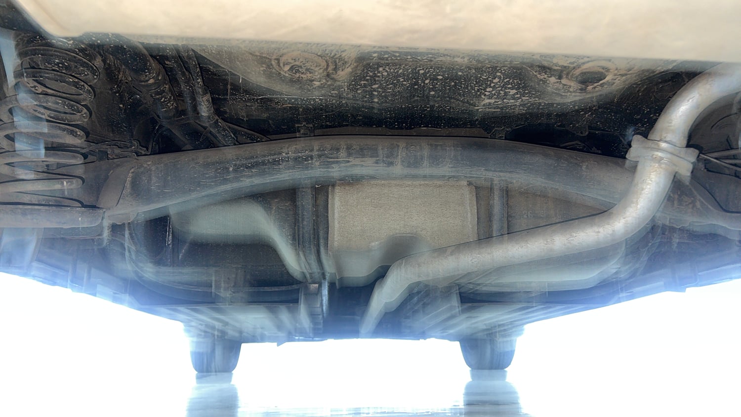 Used 2016 Maruti Suzuki S-Cross Alpha 1.3 Diesel Manual extra REAR UNDERBODY VIEW (TAKEN FROM REAR)