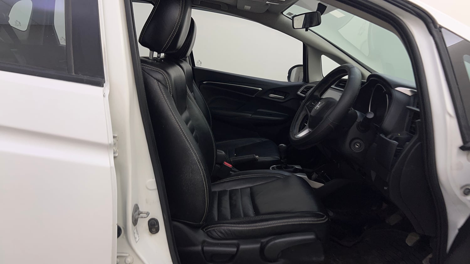 Used 2017 Honda WR-V VX MT Petrol Petrol Manual interior RIGHT SIDE FRONT DOOR CABIN VIEW