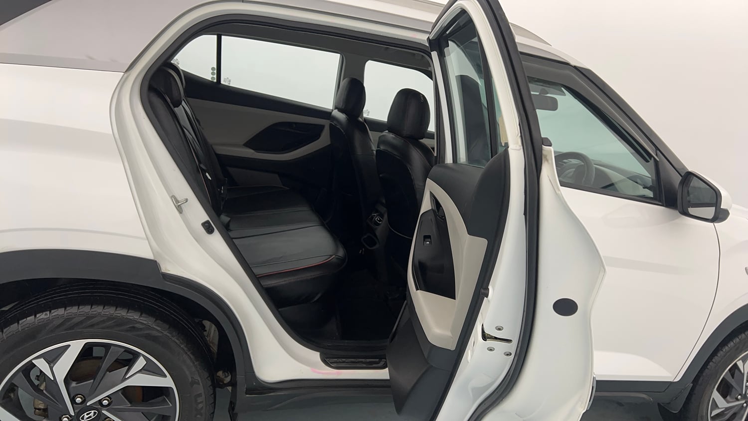 Used 2023 Hyundai Creta E 1.5 Diesel Diesel Manual interior RIGHT SIDE REAR DOOR CABIN VIEW