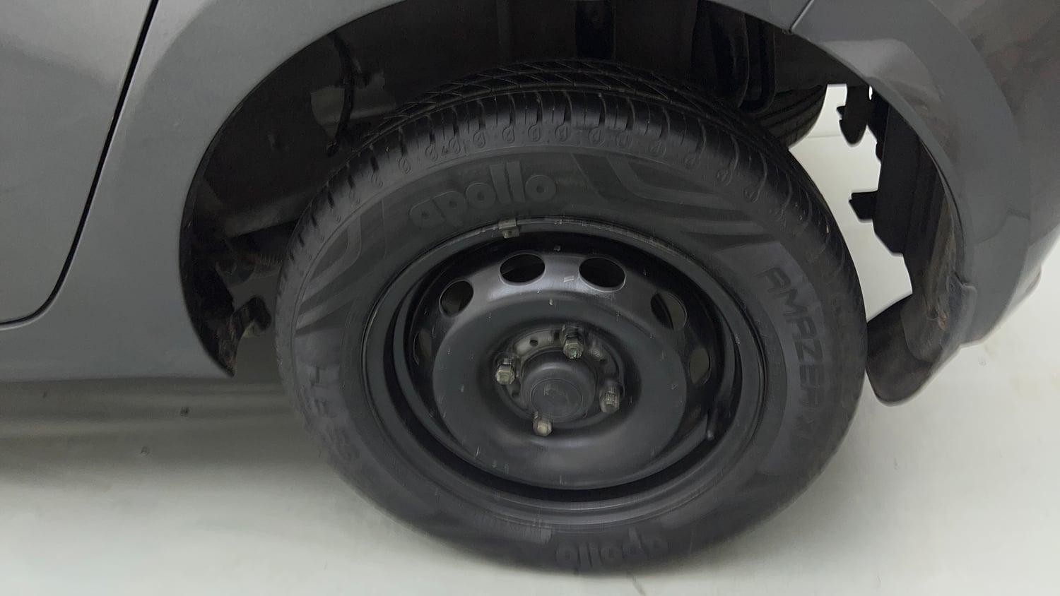 Used 2025 Tata Tiago XE CNG Cng Manual tyres LEFT REAR TYRE RIM VIEW