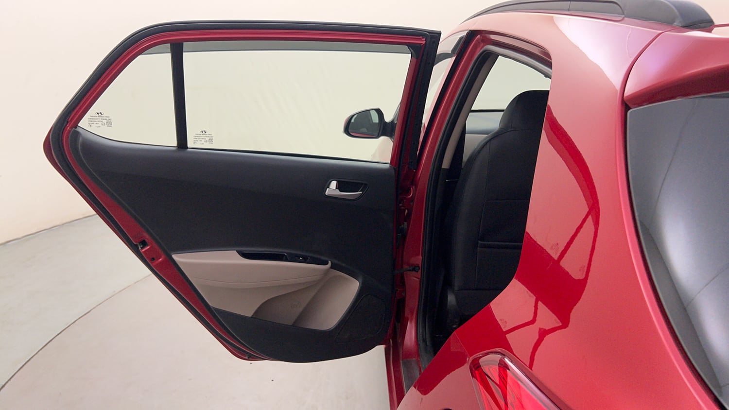 Used 2018 Hyundai Grand i10 Sportz (O) 1.2 Kappa VTVT Petrol Manual interior LEFT REAR DOOR OPEN VIEW