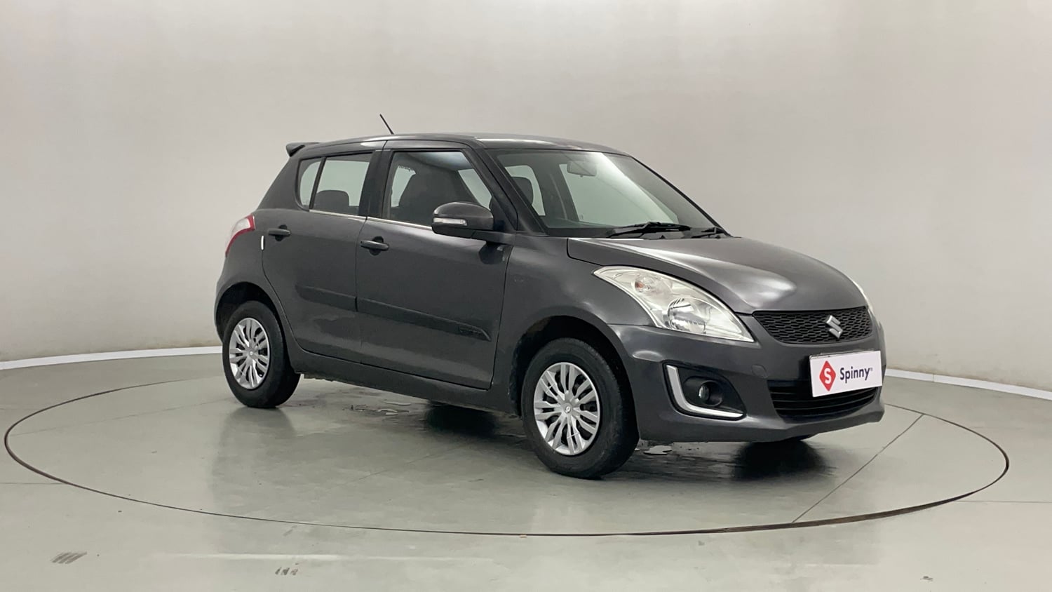 Used 2015 Maruti Suzuki Swift VXi Petrol Manual exterior RIGHT FRONT CORNER VIEW