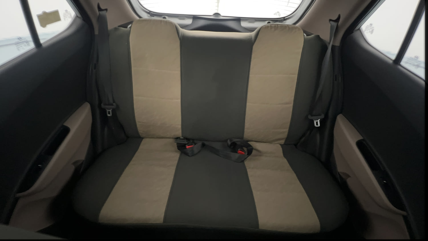 Used 2016 Hyundai Grand i10 Sportz 1.2 Kappa VTVT Petrol Manual interior REAR SEAT CONDITION VIEW