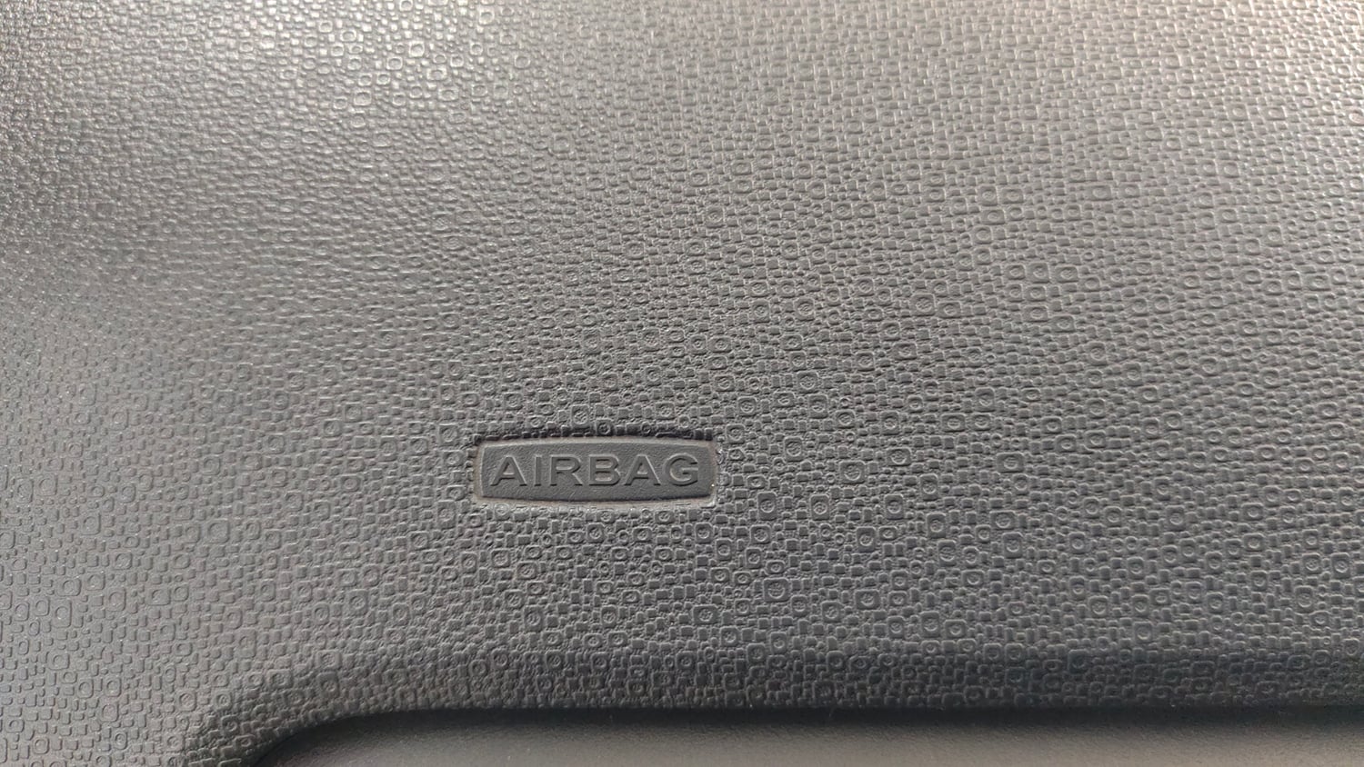 Used 2020 Ford EcoSport Ambiente 1.5L TDCi Diesel Manual top_features Airbags