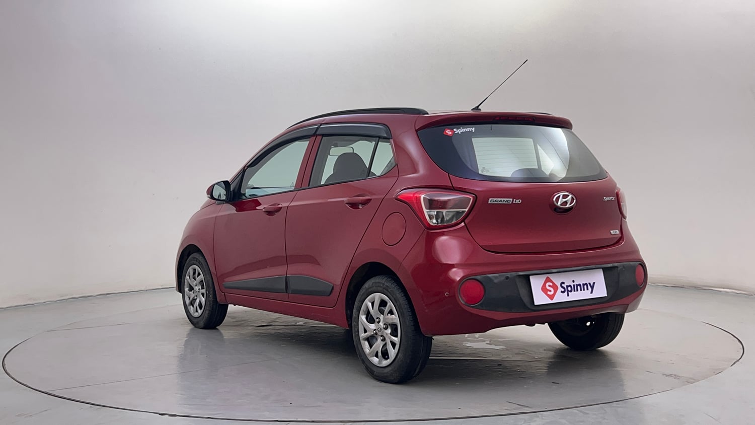 Used 2018 Hyundai Grand i10 Sportz (O) 1.2 Kappa VTVT Petrol Manual exterior LEFT REAR CORNER VIEW