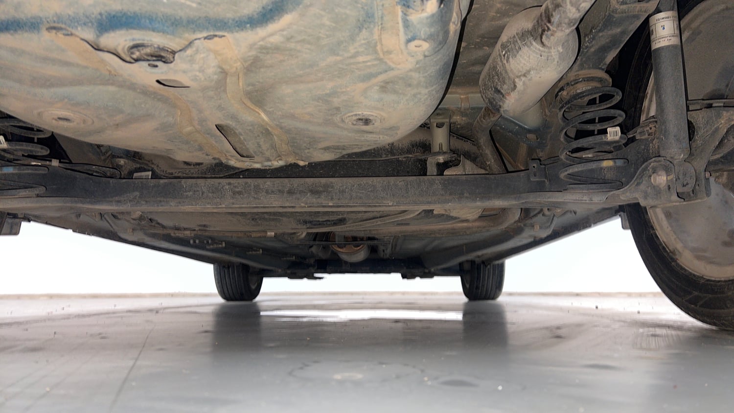 Used 2019 Maruti Suzuki Baleno Zeta Automatic Petrol Automatic extra REAR UNDERBODY VIEW (TAKEN FROM REAR)
