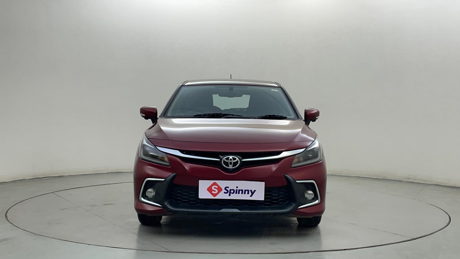 Used 2023 Toyota Glanza V AMT Petrol Automatic exterior FRONT VIEW