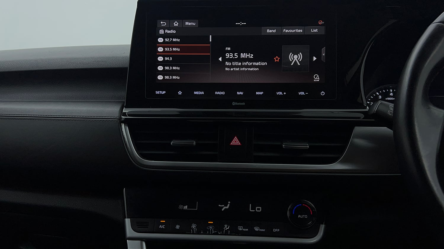 Used 2020 Kia Seltos GTX 1.4 Petrol Manual interior MUSIC SYSTEM & AC CONTROL VIEW