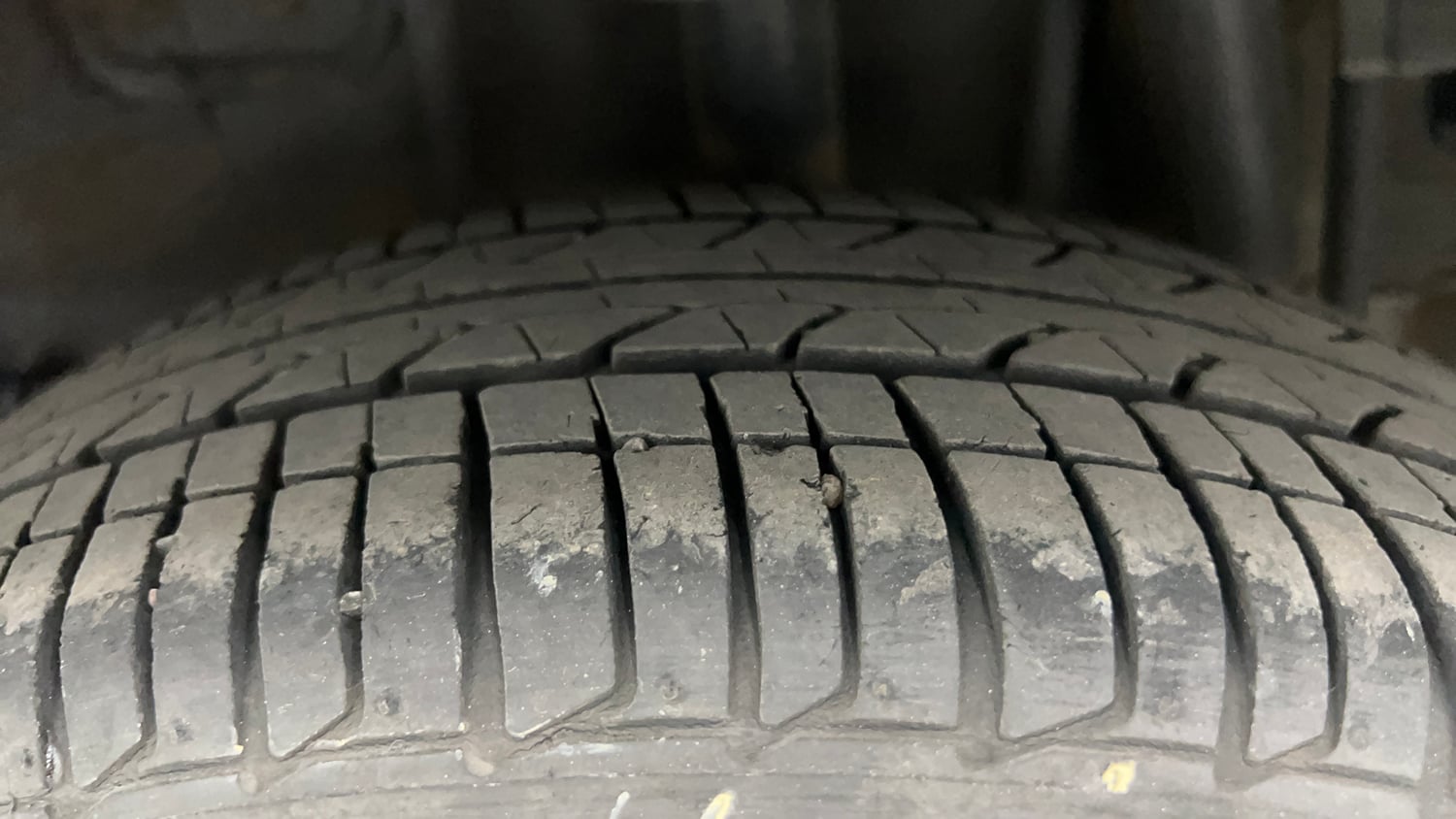 Used 2020 Tata Tiago XZ Plus Petrol Manual tyres LEFT REAR TYRE TREAD VIEW