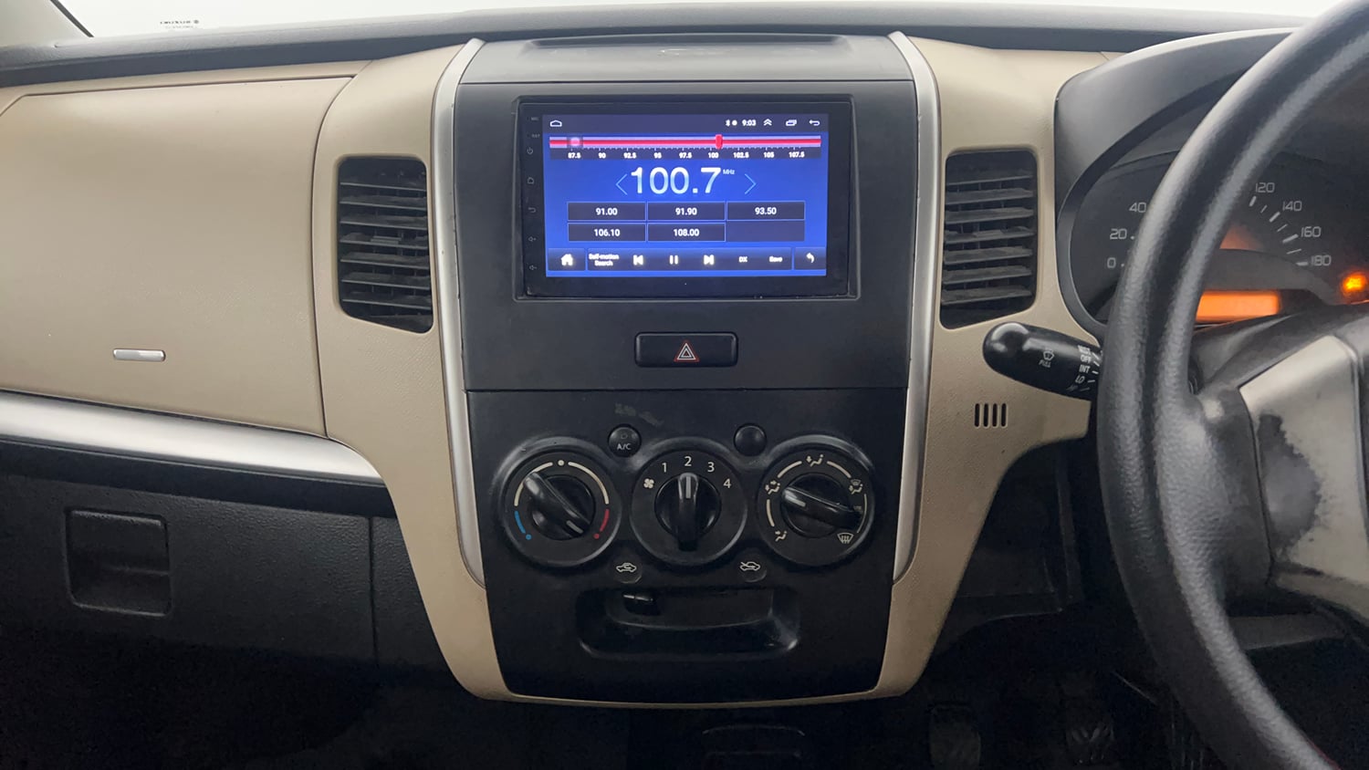 Used 2018 Maruti Suzuki Wagon R LXI CNG Cng Manual interior MUSIC SYSTEM & AC CONTROL VIEW