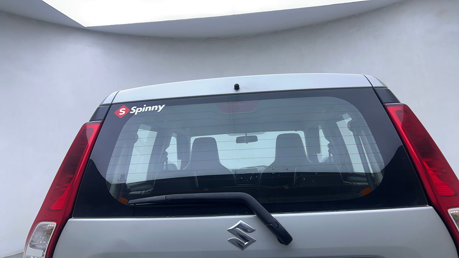 Used 2021 Maruti Suzuki Wagon R ZXi 1.2 Petrol Manual top_features Rear wiper
