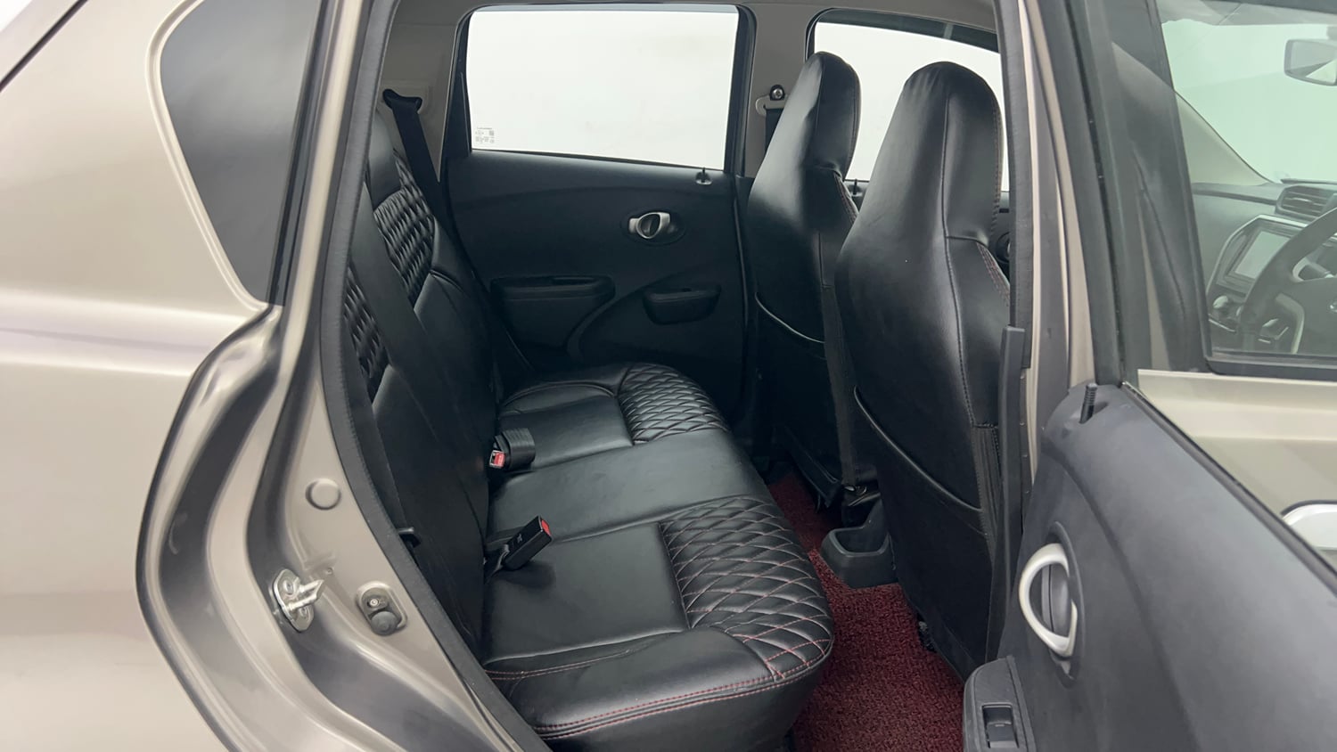 Used 2019 Datsun GO T Petrol Manual interior RIGHT SIDE REAR DOOR CABIN VIEW