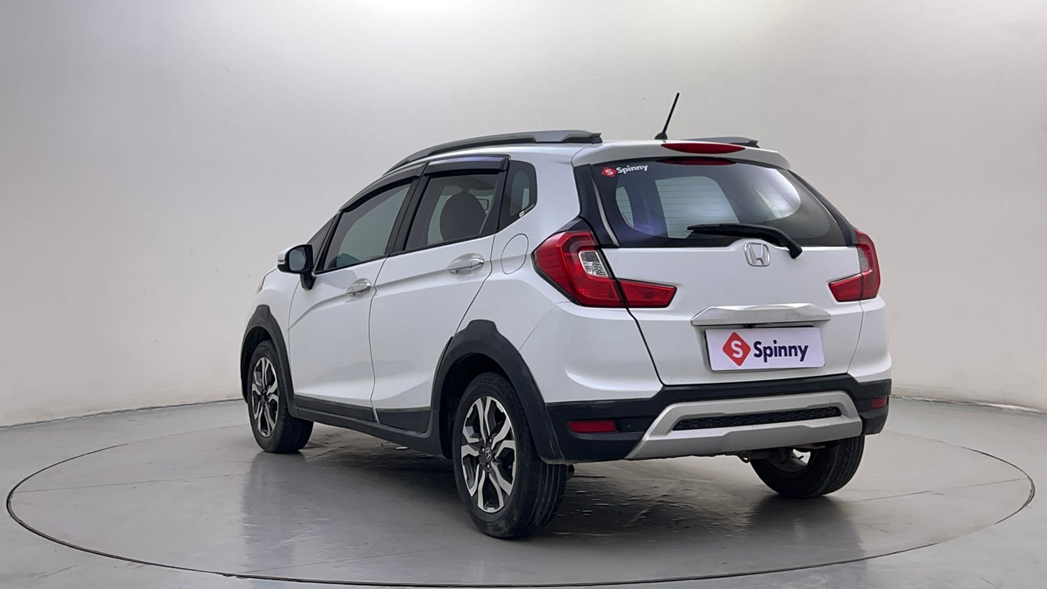 Used 2017 Honda WR-V VX MT Petrol Petrol Manual exterior LEFT REAR CORNER VIEW
